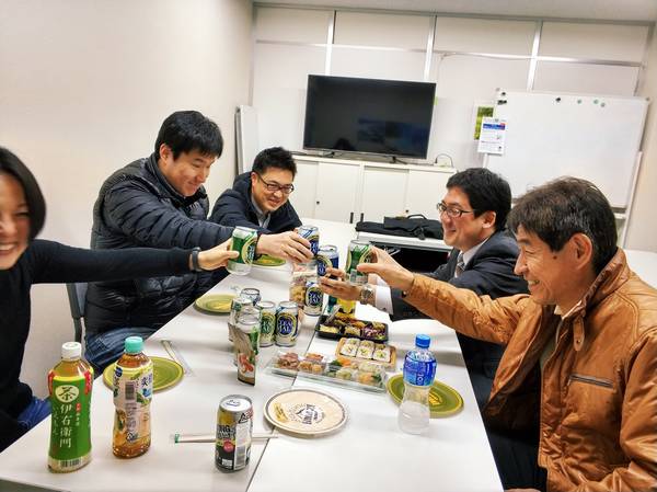 社労士開業予備校エッセンスコース・缶ビール会2019-03-16 18