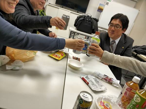 社労士開業予備校エッセンスコース・缶ビール会2019-02-03 17