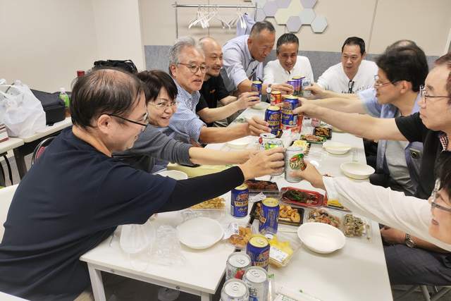 社労士開業予備校:10月18日SR-CLUB勉強会2025の報告2025-10-18 17 社労士開業予備校:10月18日SR-CLUB勉強会2025の報告2025-10-18 17